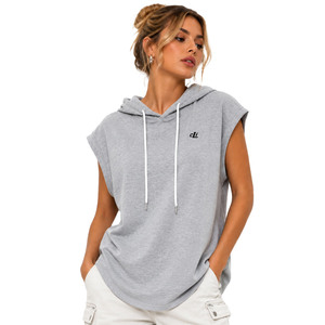 Camiseta sin mangas con capucha gris jaspeado OEM de fábrica, estilo relajado para mujer, ligera, personalizable, ropa deportiva en blanco, para todas las estaciones. - Product Image 1