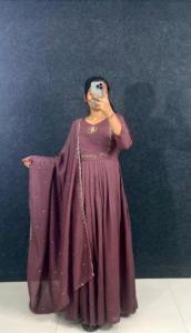 ชุดเดรส Anarkali ผ้าจอร์เจตต์ปักลายสำหรับผู้หญิง สไตล์อินเดีย พร้อมสวมใส่สำหรับงานปาร์ตี้ - Product Image 2