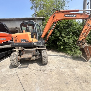 Prix compétitif, Haute efficacité, Haute performance, Excavatrice sur roues hydraulique mobile Doosan DX60W d'occasion en stock - Product Image 3