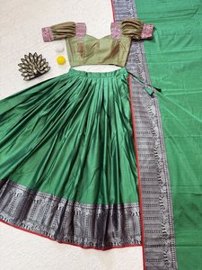 Conjunto de Lehenga Choli de Seda Tejida Premium Verde con Borde de Zari Plateado, Largo hasta el Suelo, Traje Tradicional Indio para Bodas - Product Image 4