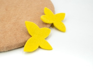 Mariposas de Fieltro Recortadas para Proyectos de Costura y Manualidades Infantiles - Comercio Justo y Hecho a Mano de Forma Ética - Product Image 6