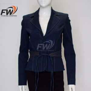 Veste en jean pour femme OEM, écologique, respirante, style vintage, boutonnée, effet délavé, design estival - Product Image 5