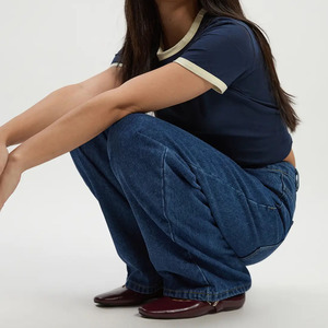 Jean large taille haute pour femme grande taille, bleu foncé, en coton, coupe ample, longueur complète, style décontracté, fermeture boutonnée, pantalon en denim pour le printemps - Product Image 3