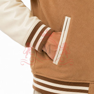 Chaqueta Letterman Beige Camel Más Vendida, Tejido Suave, Mangas en Contraste, Puños Acanalados, Atuendo Elegante de Moda Urbana - Product Image 6
