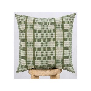 Funda de Cojín Cuadrada a Rayas con Bordado 'Stay Calm', Tejida en Lana Acrílica, Decorativa para el Hogar, Hecha a Mano - Product Image 6