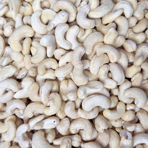 Mejor Precio en Nueces de Anacardo al por Mayor, Nueces de Anacardo SANTIGO, Kaju, Noix De Cajou, Embalaje de Marca Privada - Product Image 1