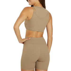 Ensemble short et soutien-gorge de yoga en tissu côtelé de haute qualité, personnalisable, fabriqué au Pakistan, pour l'entraînement physique et les vêtements de sport - Product Image 2