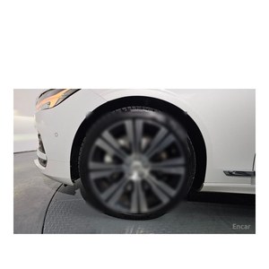 Volvo S90 B6 AWD Ultimate 2024, Volante a la Izquierda, Caja de Cambios Automática, Asientos de Cuero, Cámara Trasera, Emisión Euro V, 35,955 km, Brillante - Product Image 5