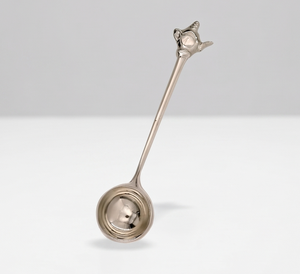 Cuillère doseuse en acier inoxydable, cuillère en métal résistante à la chaleur avec poignée décorative pour la cuisine, ustensiles de cuisine élégants et articles de table - Product Image 1