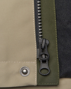 Veste à capuche imperméable de haute qualité pour homme, style parka, avec blocs de couleur et 4 poches, idéale pour l'automne 2026 – Vente en gros - Product Image 4