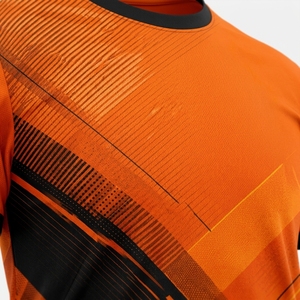 เสื้อฟุตบอลทีมแพร์ฟอร์แมนซ์ระดับสูง ออกแบบสำหรับนักเตะมืออาชีพ ทีมกีฬาสันทนาการ และการฝึกซ้อมประจำวัน - Product Image 5