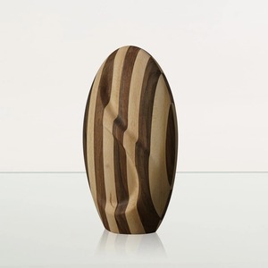 Urna Funeraria de Madera Maciza para Cenizas de Adultos, Acabado Natural, Diseño a Rayas, Urna Funeraria Personalizada para Cenizas Humanas - Product Image 1