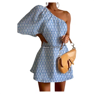 Robe d'été décontractée sexy à imprimé coloré et manches bouffantes asymétriques pour femme, imprimé artisanal, très tendance, style décontracté asymétrique - Product Image 1