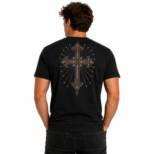เสื้อยืดคอกลมคุณภาพสูงขายส่ง ผลิตจากผ้าฝ้าย 100% ใส่ได้ทั้งชายและหญิง สวมใส่สบาย ระบายอากาศได้ดี เป็นมิตรต่อสิ่งแวดล้อม รับสกรีนโลโก้ตามสั่ง - Product Image 3