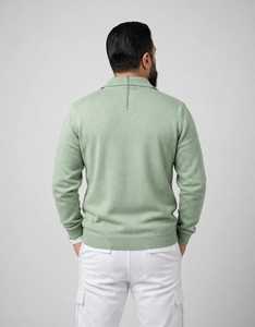 เสื้อสเวตเชิ้ตคอตั้งแบบสวมใส่สบายสำหรับผู้ชาย สีเขียวอ่อน แบรนด์ Oneten Apparels รุ่น Quarter Zip Knitted Pullover - Product Image 2