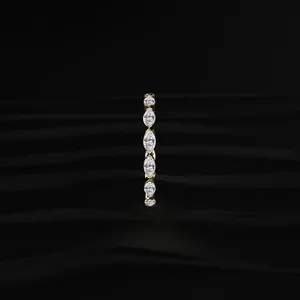 Bague Éternité Complète en Diamant Taille Marquise Royal Looks, Bande de Diamants Premium, Bague Éblouissante et Attrayante avec Certificat IGI - Product Image 3