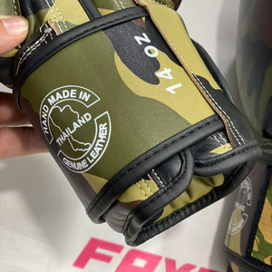 Echte Rindsleder Fairtex x AAPE Limited Edition Camo Boxhandschuhe OEM Maßanfertigung mit Klettverschluss Professionelle Muay Thai Handschuhe - Product Image 6