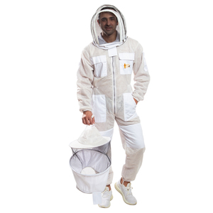 Combinaison d'apiculture professionnelle ignifuge niveau D avec voile intégral ventilé à 3 couches en maille anti-piqûres - Product Image 3