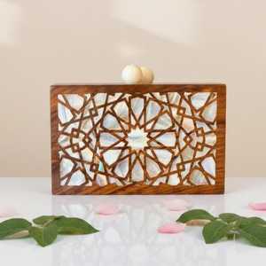 Bolso de Mano de Madera con Incrustaciones de Madreperla, Estilo Tradicional de Lujo, con Trabajo Intrincado de Madreperla para Bodas Tradicionales y Festivales - Product Image 4