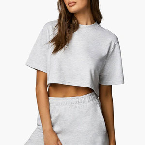 T-shirt court ample pour femme, en tissu léger, style streetwear moderne, pour un usage quotidien - Product Image 1