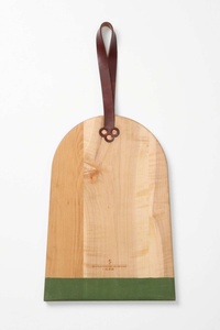 Tabla de Cortar Cuadrada de Madera Linea Exports Inc con Mango de Madera, 1.3 cm de Grosor, Apta para Lavavajillas, No Tóxica, Fácil de Limpiar, Modelo de una Sola Pieza - Product Image 3