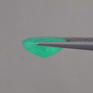 Émeraude Naturelle Certifiée par un Certificat Extérieur, Vente en Gros, Pierre Précieuse Verte Lumineuse de Qualité Supérieure, Coupe Ovale 6,68 Carats (14,5x11mm, 6,5mm) - Product Image 2