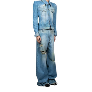Veste en jean bleu clair sur mesure OEM/ODM pour femmes, qualité supérieure, veste d'hiver confortable pour femmes, veste varsity - Product Image 3