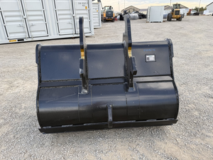 Seau de nettoyage de 72 pouces pour excavatrices, série 250 E250BC72 - Product Image 3
