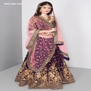 Traje de boda de terciopelo puro con trabajo de hilo Zari-Dori y lentejuelas, Lehenga-Choli-Dupatta de terciopelo morado semisellado, proveedor de Surat - Product Image 1