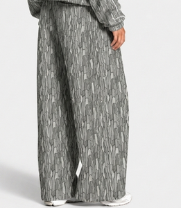Pantalon de jogging ample pour homme, imprimé camouflage, avec lignes contrastées, coupe décontractée, style streetwear, en molleton de coton premium respirant - Product Image 2
