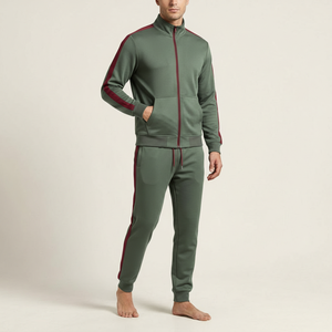 Survêtement d'entraînement en polyester pour hommes et femmes, fermeture éclair intégrale, tenue d'échauffement, vente en gros - Product Image 1