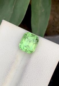 Peridoto Verde Natural, Corte Cojín, Facetado, Piedra Preciosa Suelta, Cristal de Colección para Joyería, Venta al Por Mayor, ZUBEDA GEMS - Product Image 1