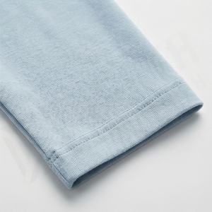 Camiseta de Manga Larga con Cuello Redondo para Mujer, Color Personalizado, Algodón Orgánico de Lujo, Preencogido, GOTS Premium, Corte Clásico Suave - Product Image 6