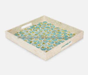 Bandeja Cuadrada de Nácar Azul y Verde - Bandeja Decorativa Moderna y Duradera Hecha a Mano para Bodas y Decoración del Hogar - Product Image 4