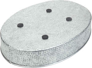 Bandeja decorativa ovalada de metal galvanizado de 13 pulgadas con diseño martillado de plata vintage, hecha a mano en la India - Product Image 2