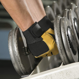 ATTIRELY SPORTS Gants de fitness en néoprène à demi-doigts pour musculation et entraînement en salle de sport, unisexe, avec sangle de poignet réglable à scratch - Product Image 5