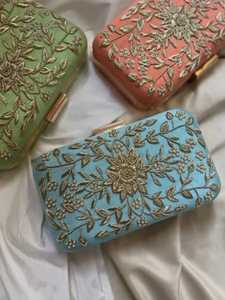 Pochette de soirée brodée de créateur à prix abordable – Élégante pochette pour femme pour mariage, fête et occasions spéciales - Product Image 2