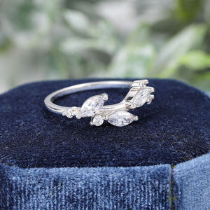 AMBER JEWELS Hip Hop Modern Leaf Design Geometric Lab Grown Diamond 14K Solid <b>Gold</b> Prong <b>Set</b> Cocktail <b>Ring</b> IGI Certified Unisex - Product Image 2