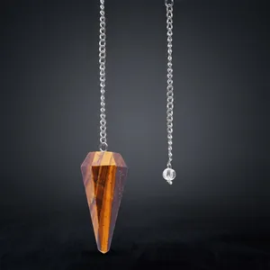 Pendentif en cristal d'œil de tigre naturel sculpté pour l'équilibrage des chakras, avec chaîne en argent, idéal pour le Nouvel An et les occasions Feng Shui - Product Image 3