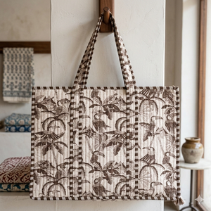 Bolso Tote Bohemio de Algodón Acolchado Premium para Mujer, Color Marrón con Estampado Tropical, Hecho a Mano, para Viajes y Uso Diario - Product Image 2