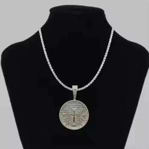 Colgante de Moissanita Plateado en Plata, Redondo, con Incrustaciones, Estilo Hip Hop, Regalo para Fiesta - Product Image 1