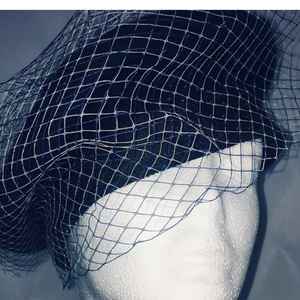 Béret Fascination Noir et Blanc pour Femme, Chapeau Voile Élégant pour Église, Mariage, Tea Party, Accessoire de Mode Formel - Product Image 4