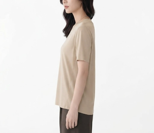 Wholesale Manufacturer Custom Color Women's T Shirt Minimalist Fit Lightweight Cotton Crew Neck Essential Tee Custom Branding - Product Image 3