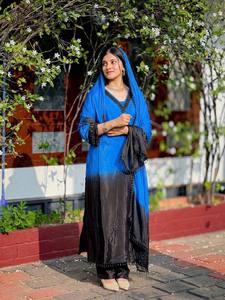 Robe Anarkali noire brodée pour femme, style traditionnel indien pakistanais, longueur ras du sol, en soie, coupe classique, pour mariage - Product Image 5