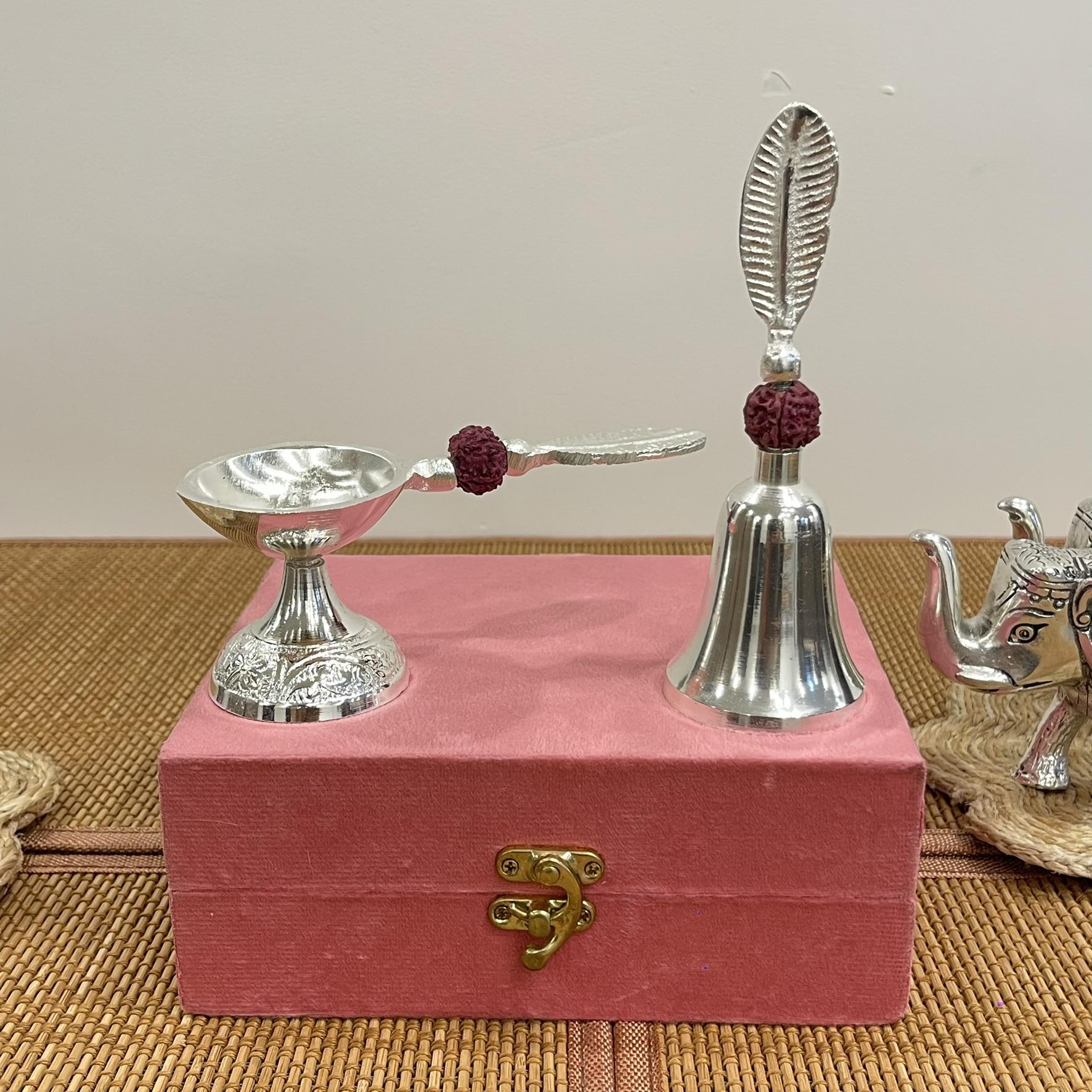 Identique à la photo