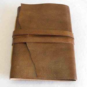 Diario de Cuero de Cabra Estilo Gitano con Aspecto Antiguo, Hecho a Mano con Papel de Algodón Reciclado, Venta al Por Mayor - Product Image 2