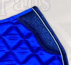 Elegante almohadilla de satén acolchada para salto ecuestre, cómoda, con parche brillante, antideslizante, para silla de montar, espuma de 18 mm, diseño personalizable, duradera - Product Image 2