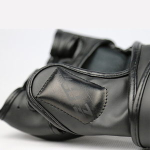 Gants d'entraînement de boxe MMA en cuir PU de haute qualité personnalisés, demi-doigts, gants UFC MMA - Product Image 5