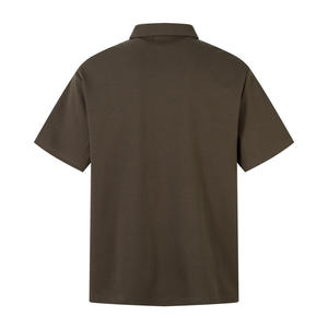 เสื้อโปโลผู้ชายสีพื้น ผ้าโพลีเอสเตอร์กันยับ แขนสั้น สวมใส่สบาย เหมาะสำหรับกอล์ฟ รับผลิตแบบ OEM และติดฉลากส่วนตัว - Product Image 3