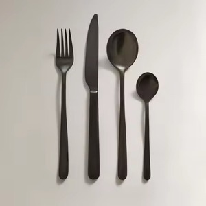 Ensemble de couverts élégants en métal, finition miroir, vaisselle pour la cuisine, le restaurant et l'hôtellerie - Product Image 6